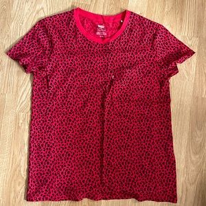 Red Leopard- Levi’s Perfect Crew Woman’s T-Shirt (Medium)